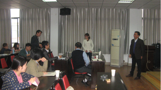 印度尼西亚国家化学与化工研究院Agus Haryono博士作学术报告并互动交流